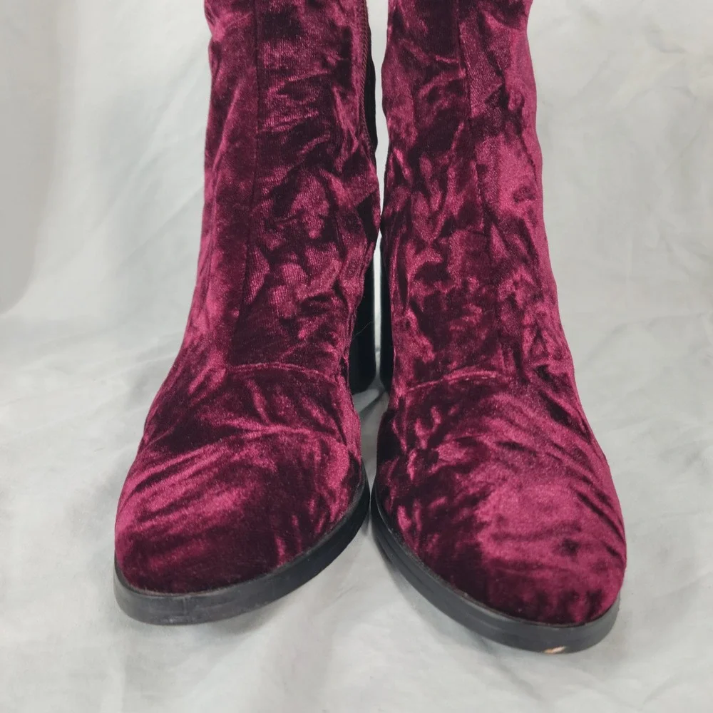 Steve Madden Pressly Boots 7.5 Burgundy Crushed Velvet Whimsigoth Fairy Grunge